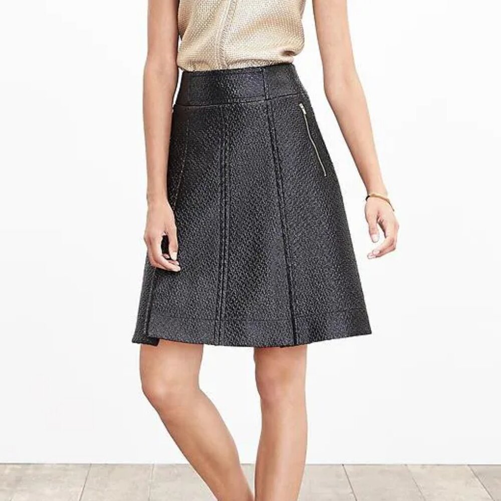 Banana Republic - Coated Black Tweed Fit-and-Flare Midi - 12 - NWOT